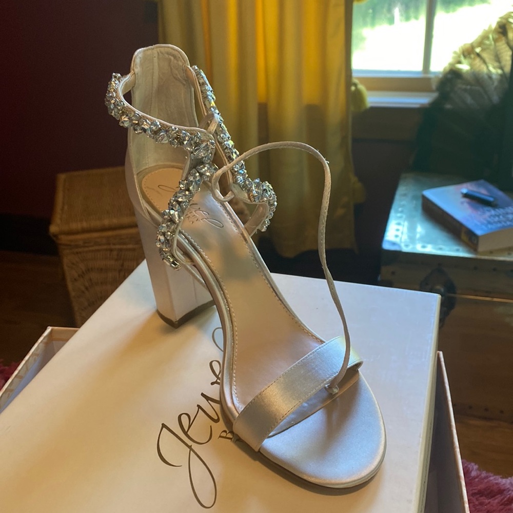 Badgley Mischka shoes
